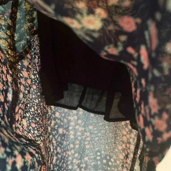 Lulus floral maxi dress- small- sheer with lining - front slit- short sleeve - Picture 5 of 7